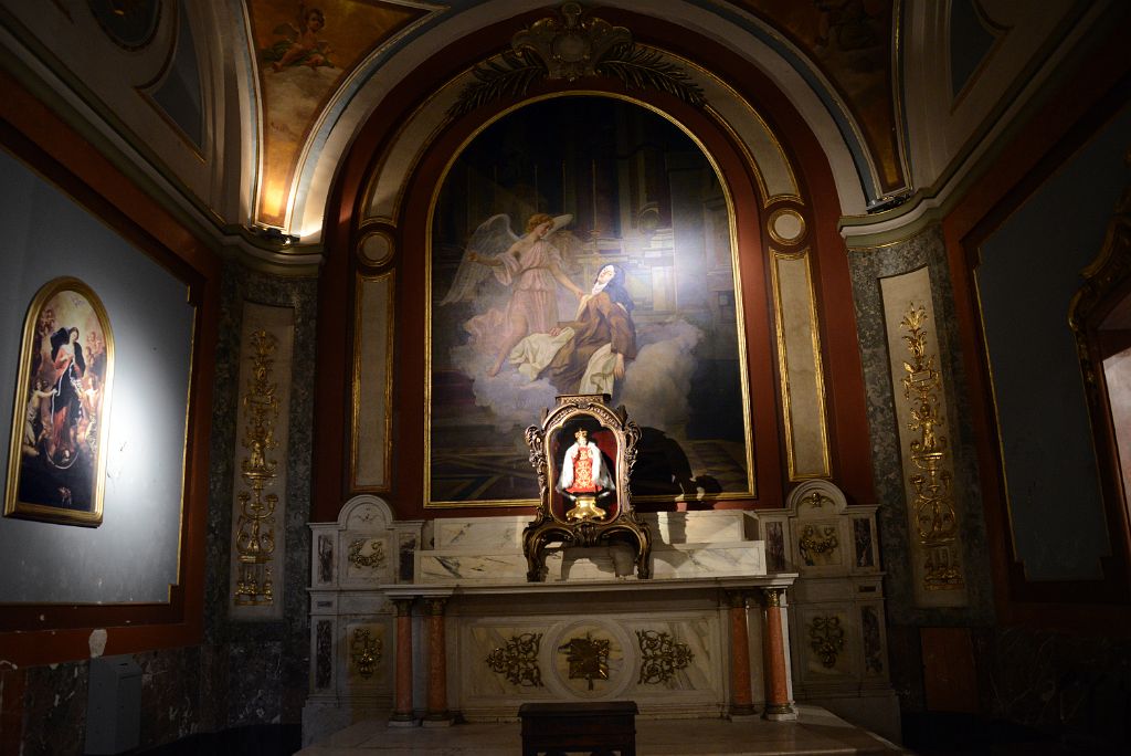 06 Capilla de Santa Teresa de Avila, Imagen del Nino Jesus de Praga Left Nave Catedral Metropolitana Metropolitan Cathedral Buenos Aires